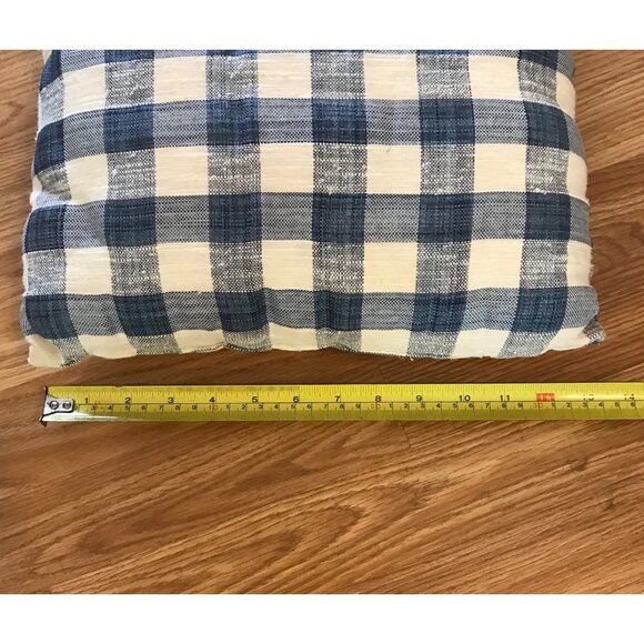 Blue & White Buffalo Check Seat Cushion 50" X 22" With 13 X 13 " Throw Pillow - Picture 4 of 10